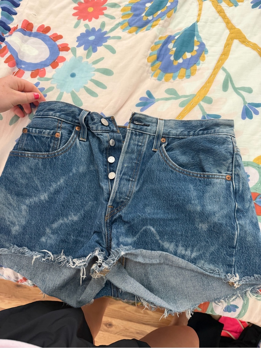Denim High-Rise Frayed Hem Shorts - Blue